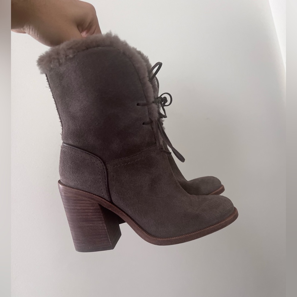 Ugg
